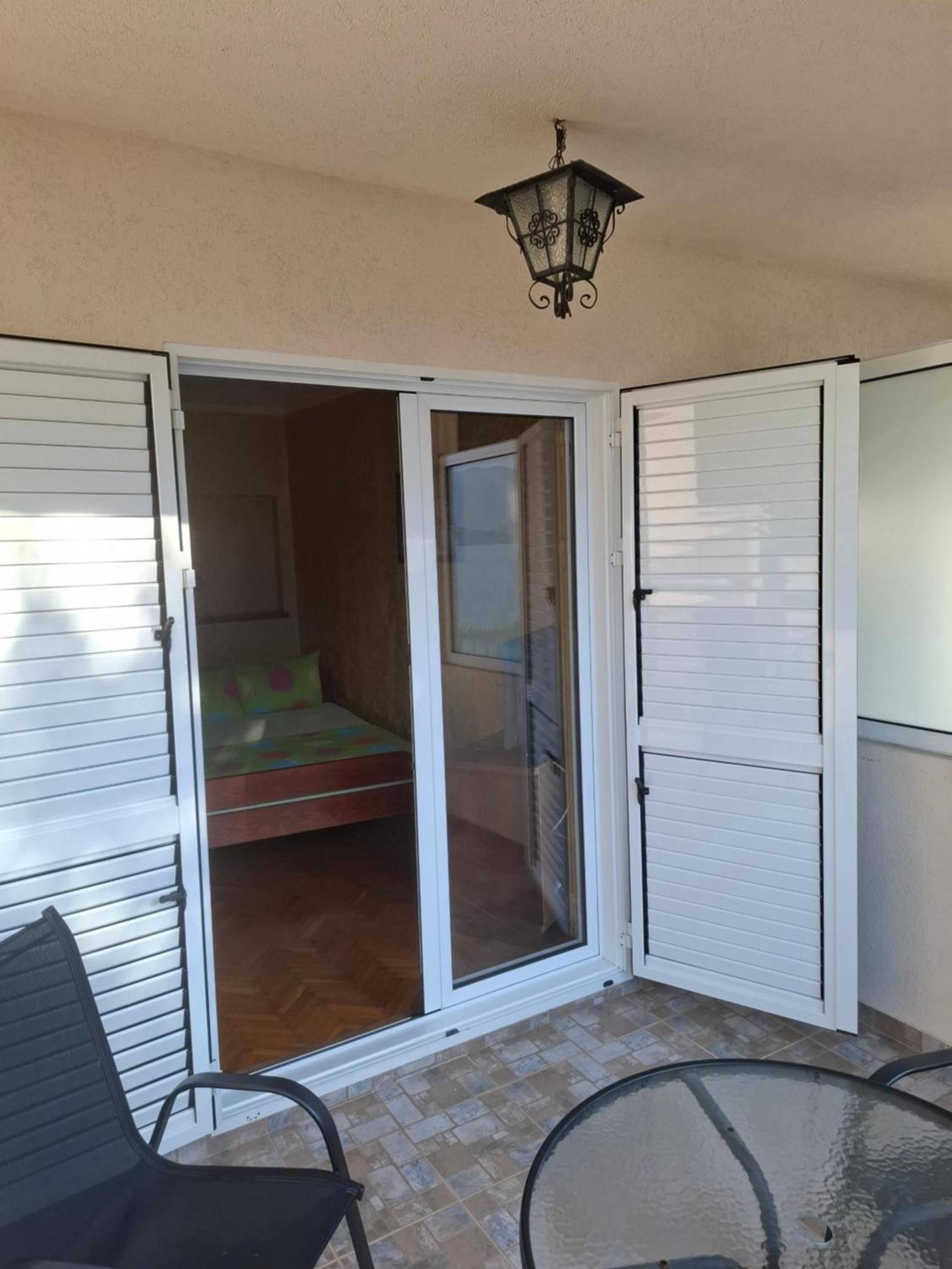 Apartments Pejanovic Котор Екстериор снимка