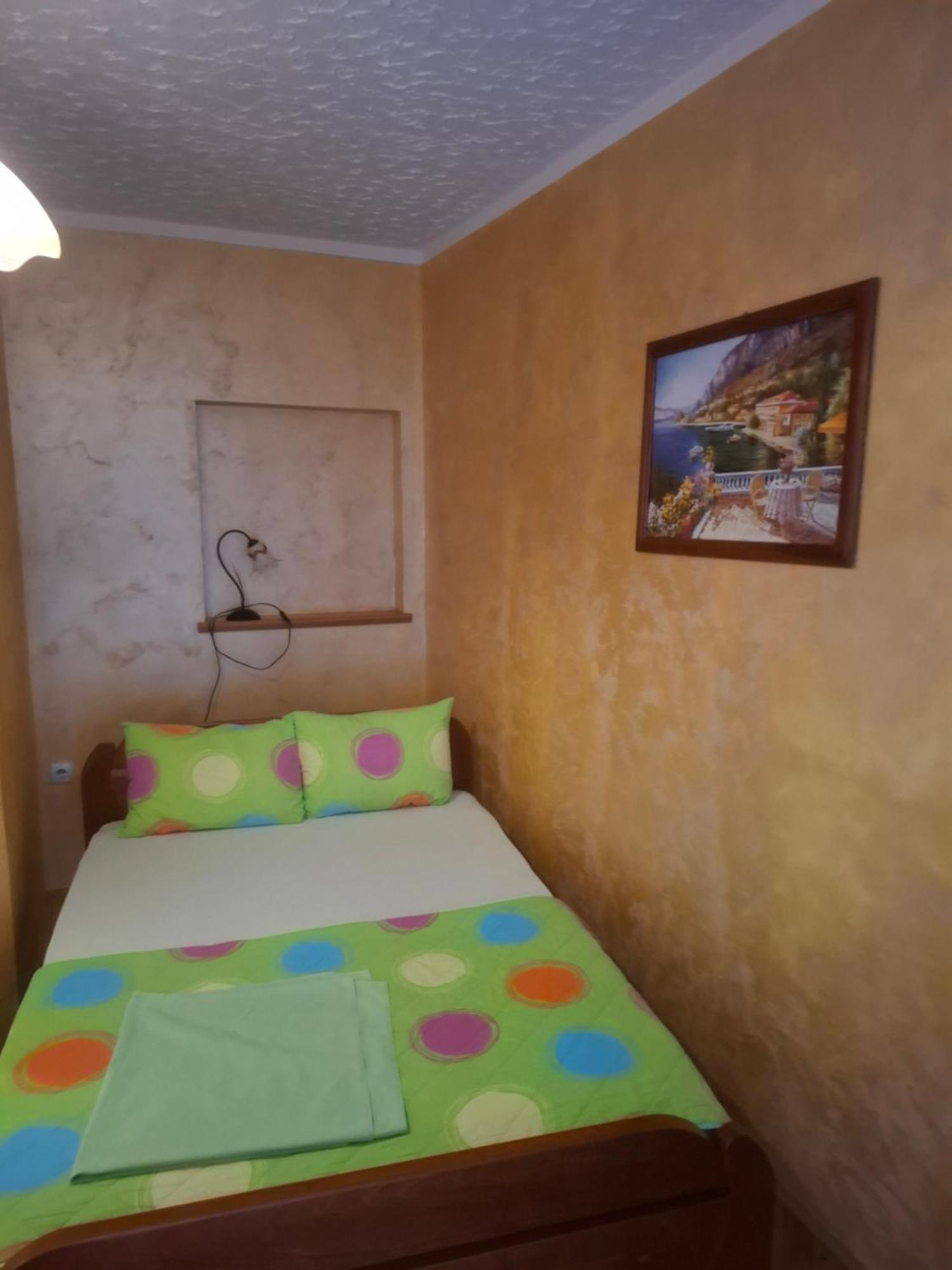 Apartments Pejanovic Котор Екстериор снимка