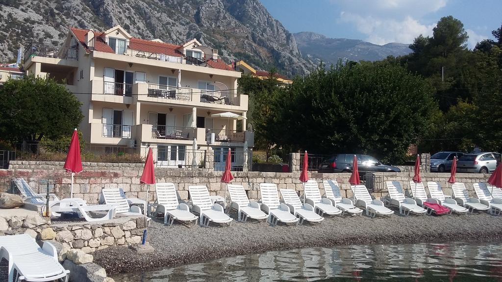 Apartments Pejanovic Котор Екстериор снимка