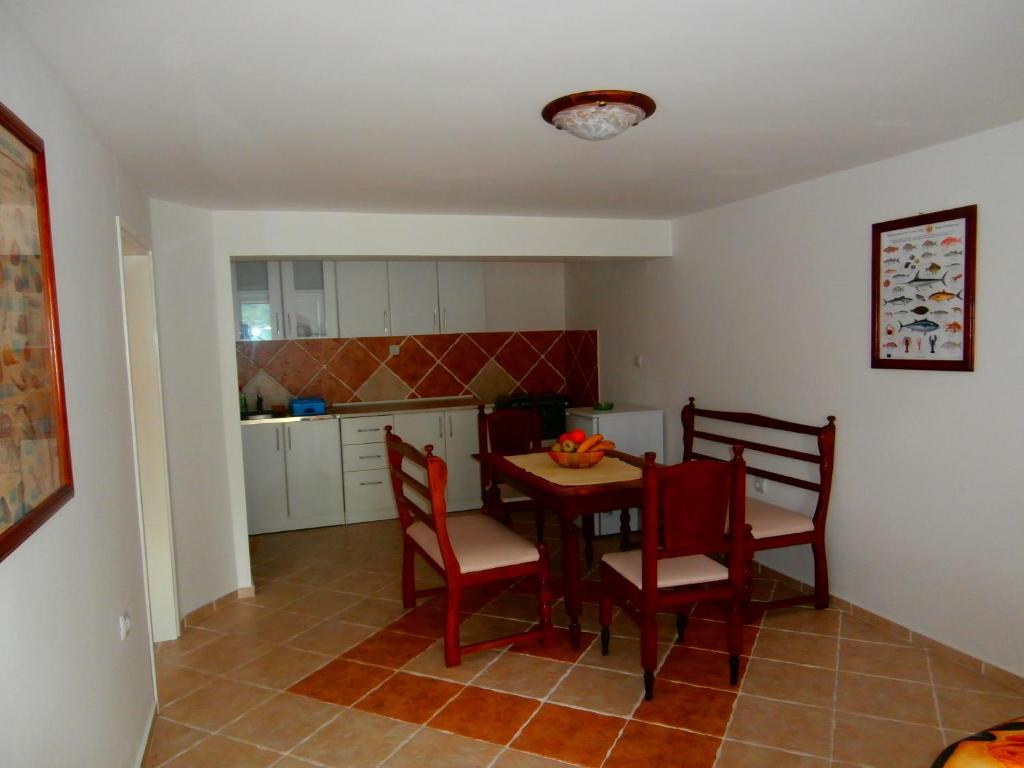 Apartments Pejanovic Котор Екстериор снимка