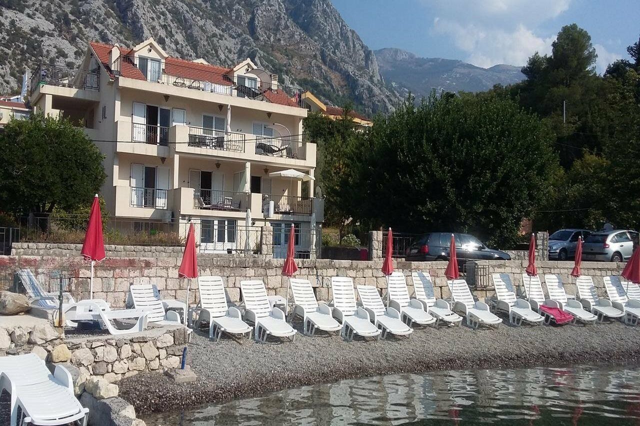 Apartments Pejanovic Котор Екстериор снимка